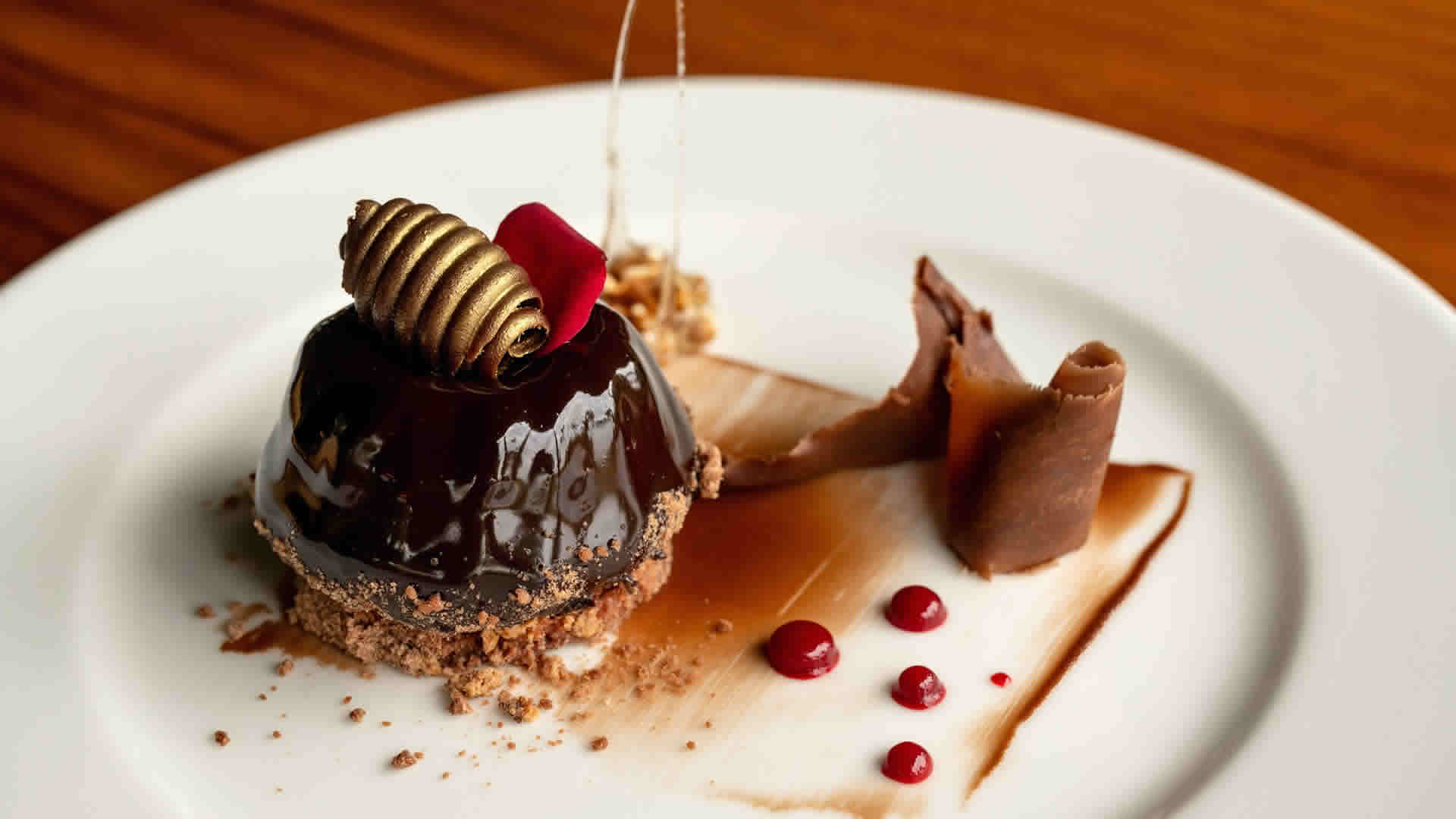 food and drink at paradise plains